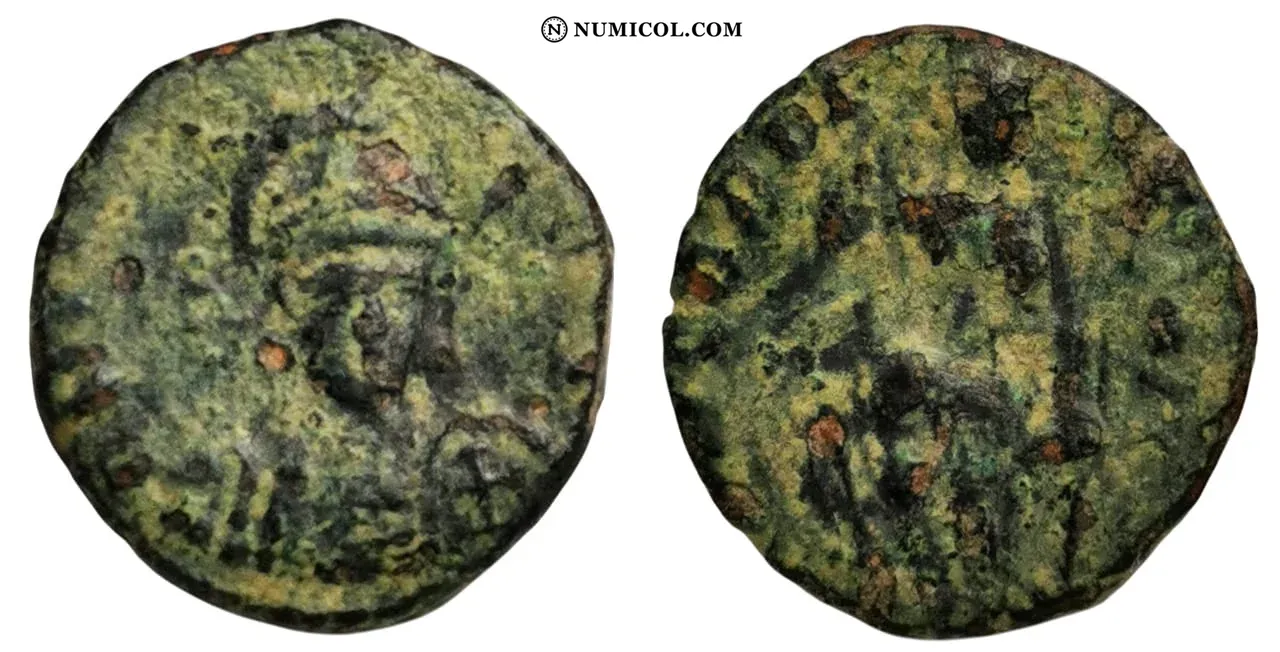 R182 Follis