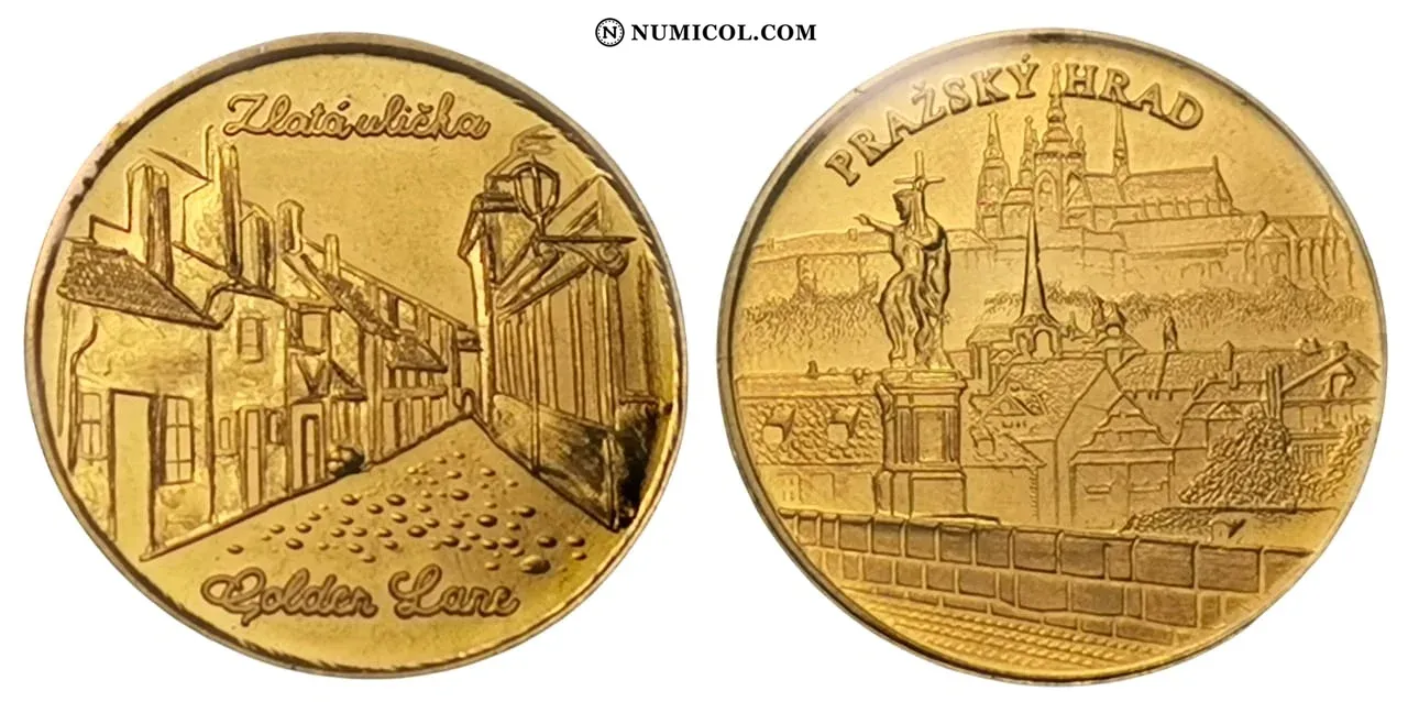 Praga: Castillo: Callejón del Oro - Colección Numismática